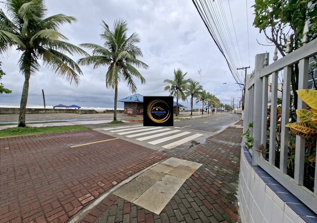 Imagem imóvel Apartamento em Mongaguá com 4 dormitórios