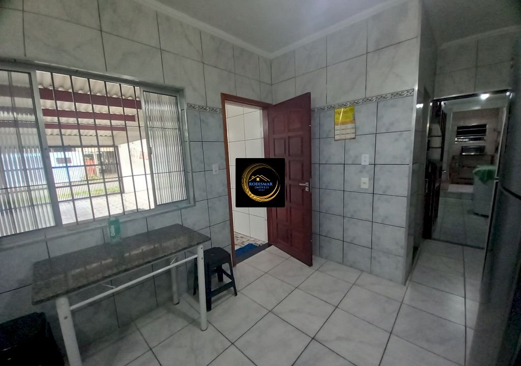 Imagem imóvel Casa em Mongaguá com 4 dormitórios