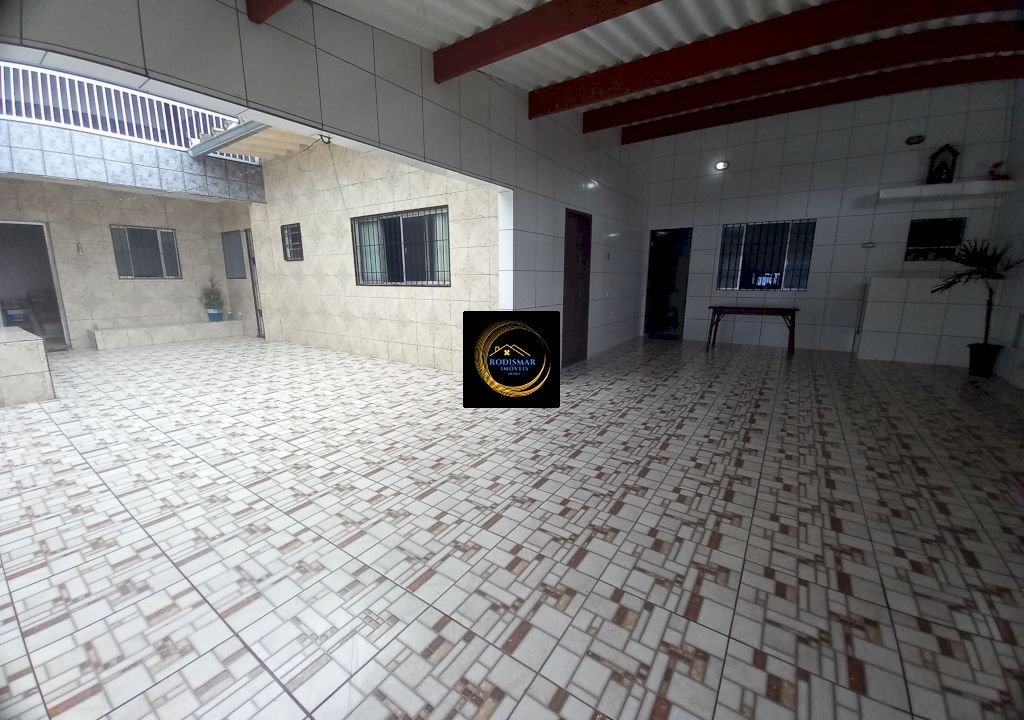 Imagem imóvel Casa em Mongaguá com 4 dormitórios