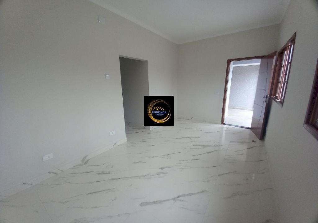 Imagem imóvel Casa em Mongaguá com 4 dormitórios