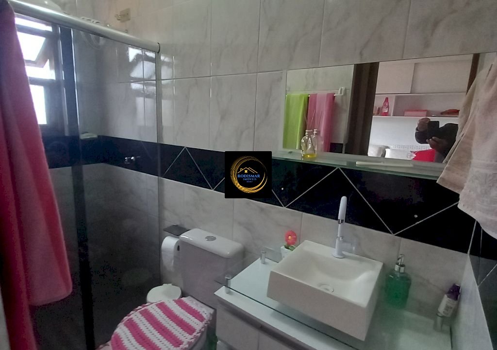 Imagem imóvel Sobrado em Mongaguá com 3 dormitórios