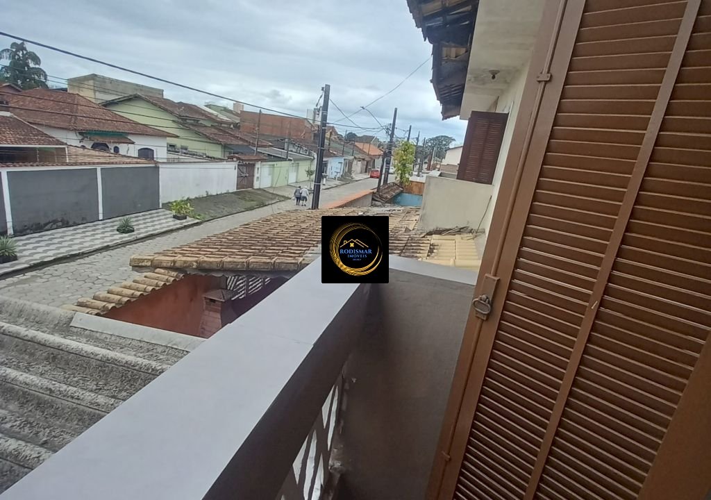Imagem imóvel Sobrado em Mongaguá com 3 dormitórios