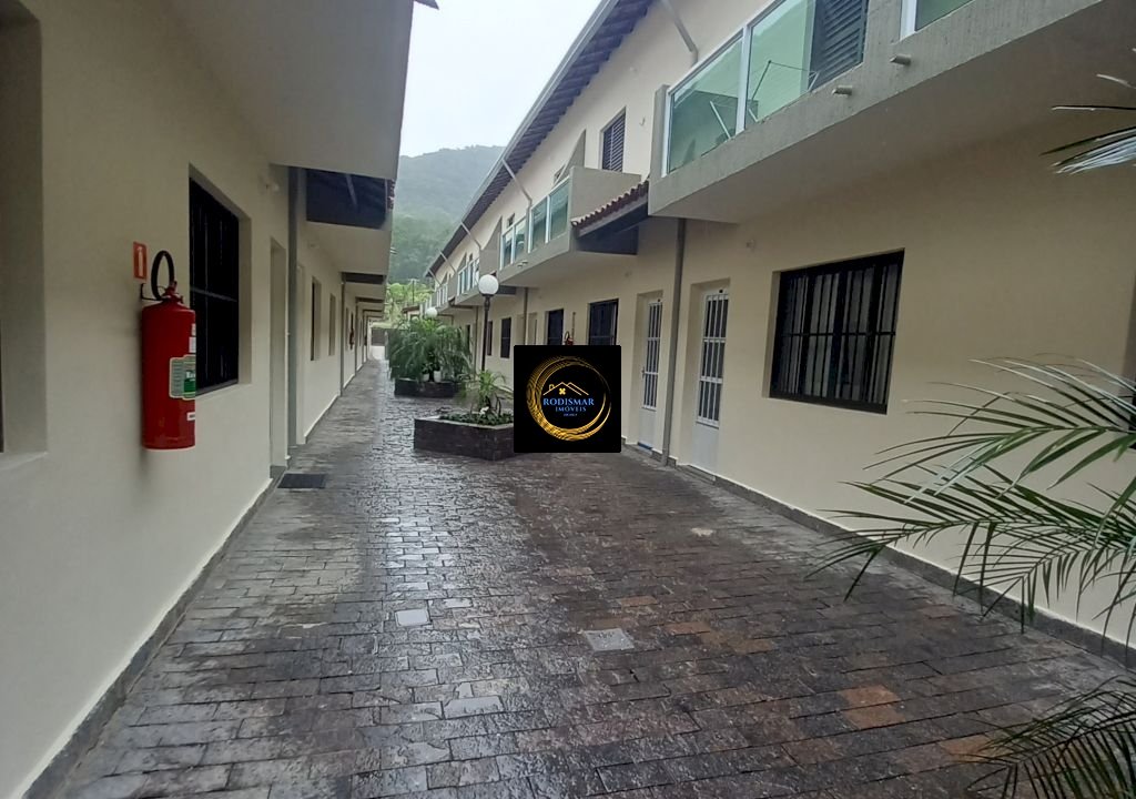 Imagem imóvel Sobrado em Mongaguá/SP com 2 dormitórios