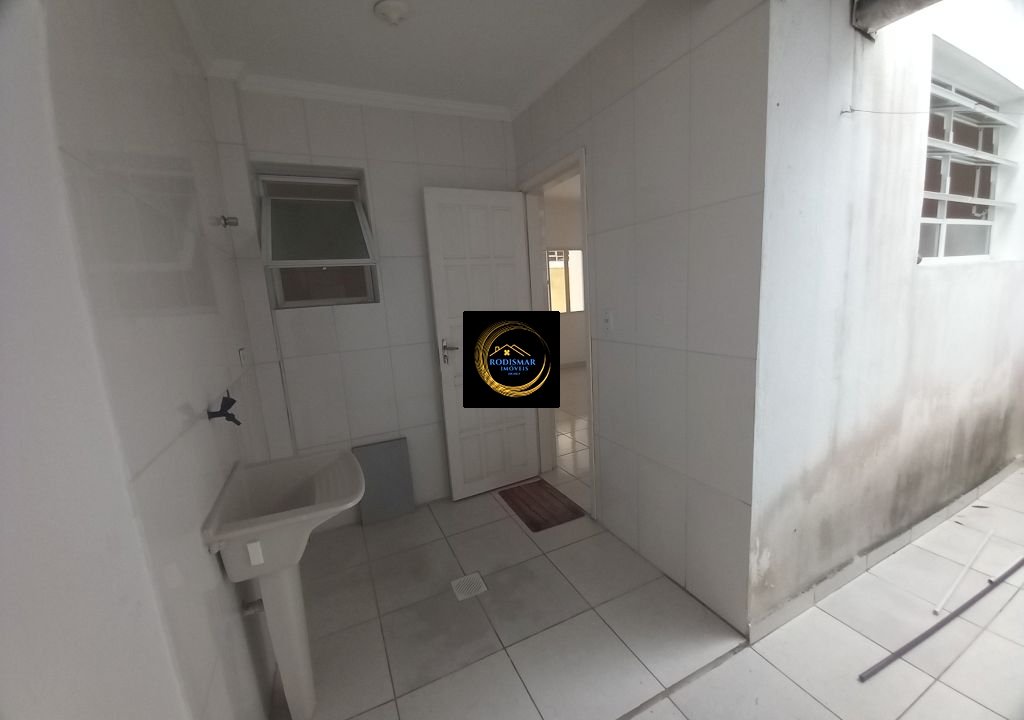 Imagem imóvel Sobrado em Mongaguá com 2 dormitórios