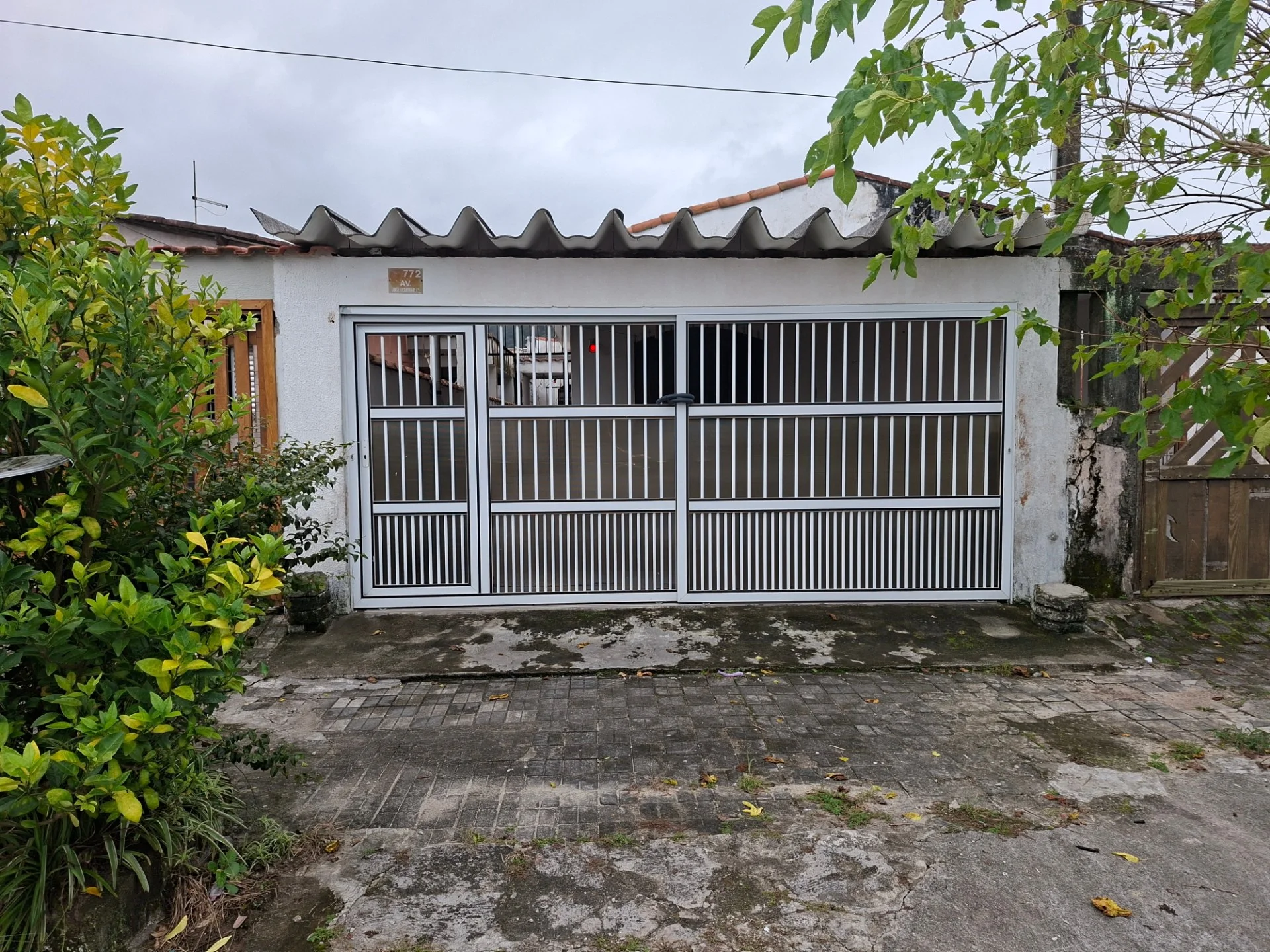 Casa com 2 dormitórios no bairro Vera Cruz