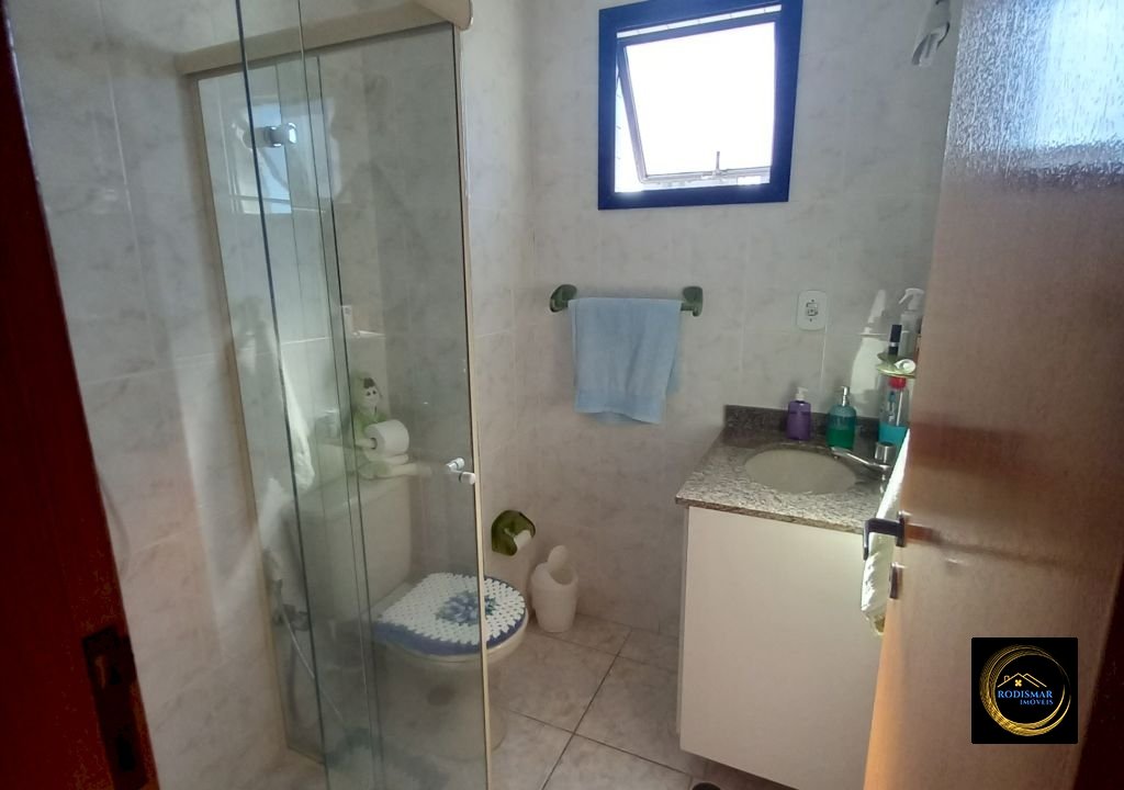 ab2e5adf95eece125f8cdd7f02c5cd68.jpg