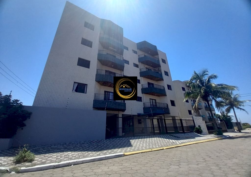 Apartamento em Mongaguá com 2 dormitórios