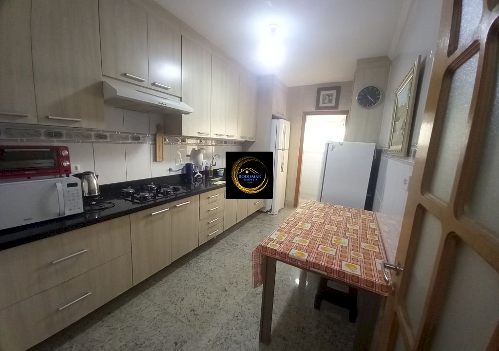 4d2c9be7e7b17f683d7df1a46550a176.jpg