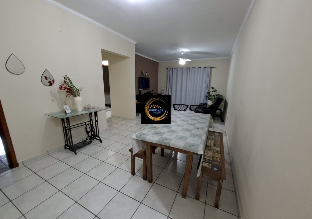 ef99cb285a8c1b4f6f274f590cb72630.jpg
