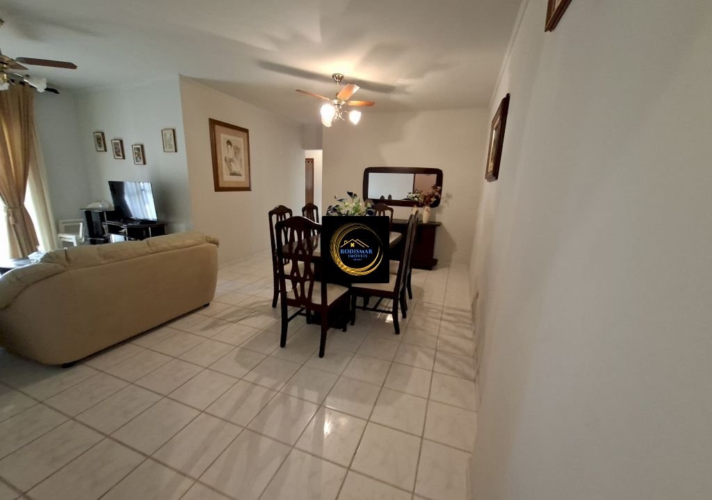 9728d1729b8bf778a30f7966eccb6034.jpg