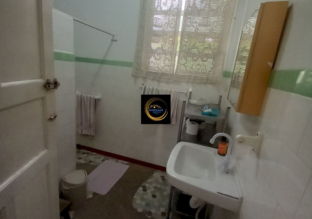 341db410355f2e6c4184d00e46ee3abe.jpg