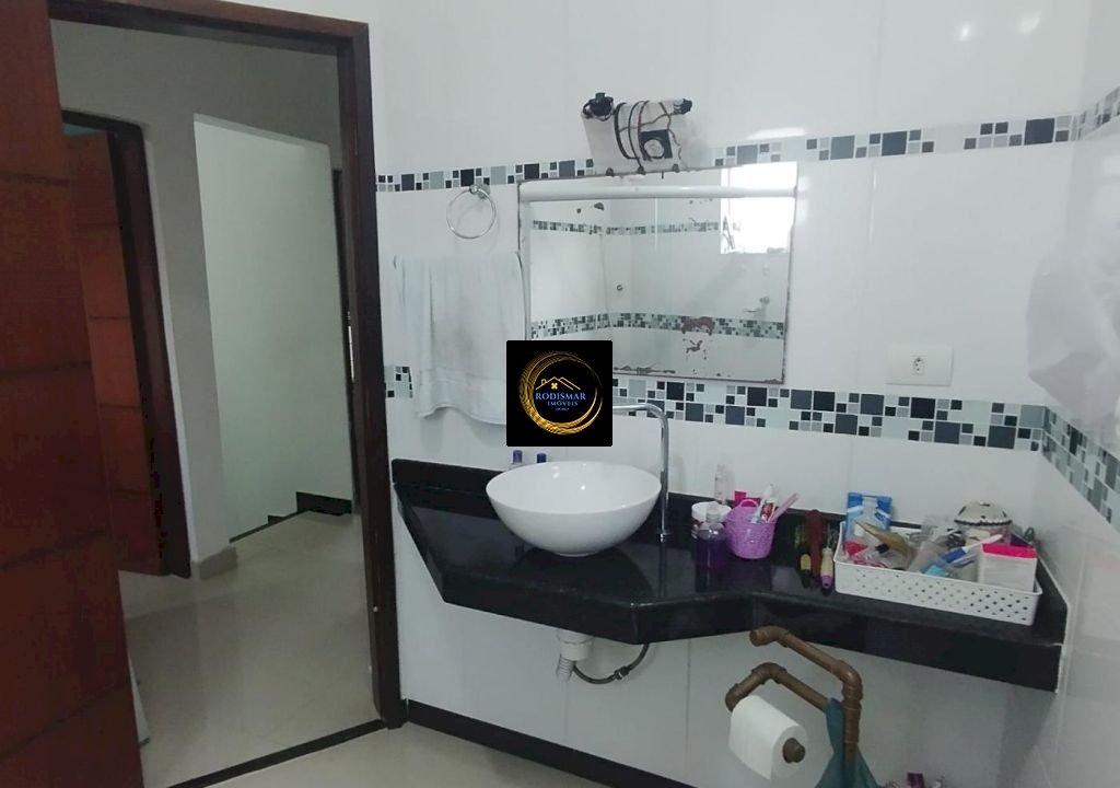 fbf5470bb07084762ee90ace2396cee4.jpeg