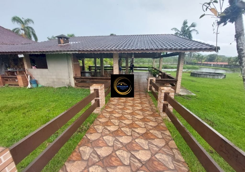 209bd3f7698ee460f30ab31be1592561.jpeg